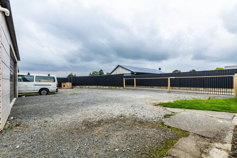 Photo of property in 24 Park Street, Winton, 9720