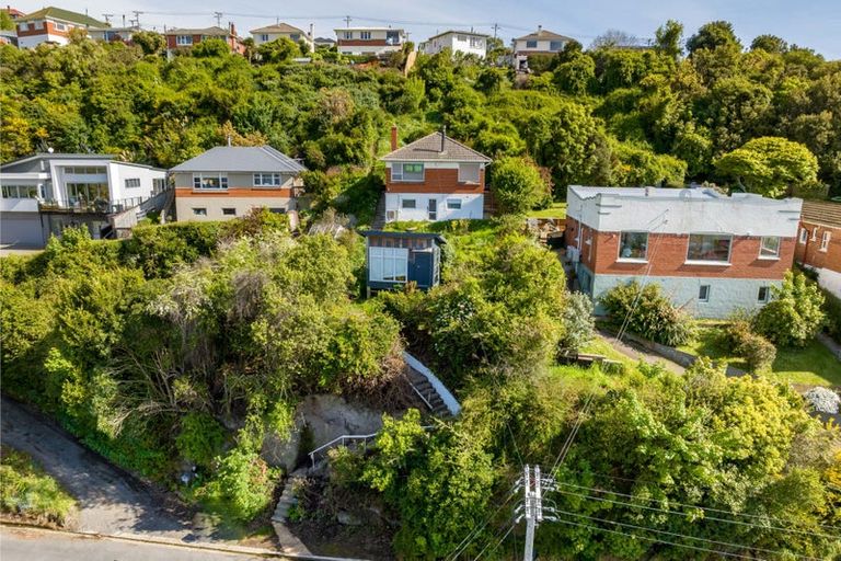 Photo of property in 30 Seaview Terrace, Kew, Dunedin, 9012