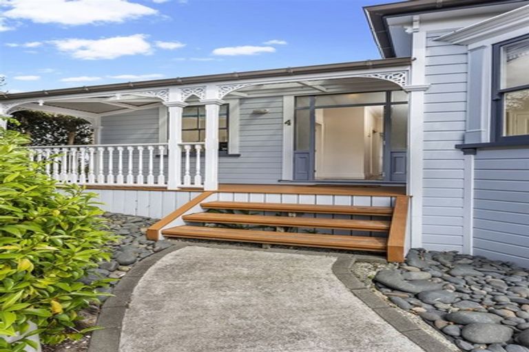 Photo of property in 4/2 Georgia Terrace, Albany, Auckland, 0632
