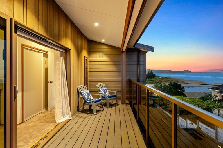 Photo of property in 57 Rosario Crescent, Red Beach, 0932