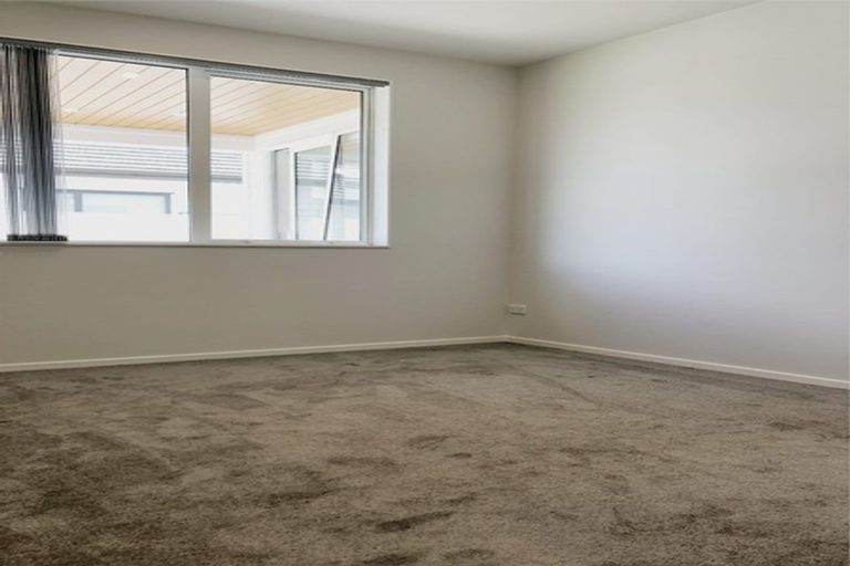 Photo of property in 14 Pampas Drive, Wainui, 0932