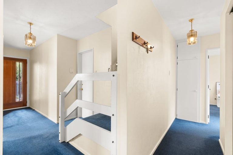 Photo of property in 2 Rubens Place, Burnside, Christchurch, 8053