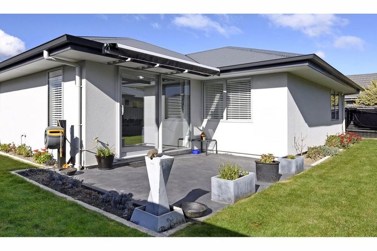 Photo of property in 41 Kendall View, Stoke, Nelson, 7011