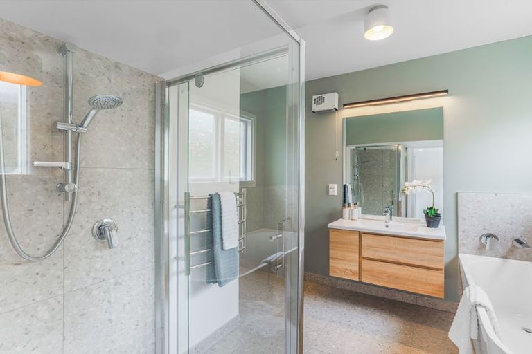 Photo of property in 8 Earl Street, Hillsborough, Christchurch, 8022