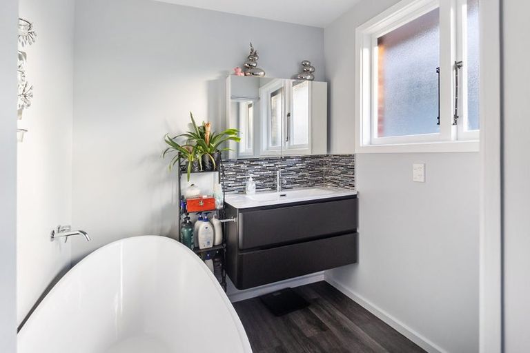 Photo of property in 15 Sherratt Street, West End, Timaru, 7910