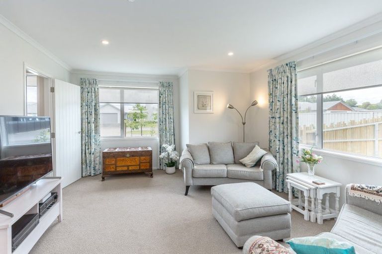 Photo of property in 38 Westwood Avenue, Greytown, 5712