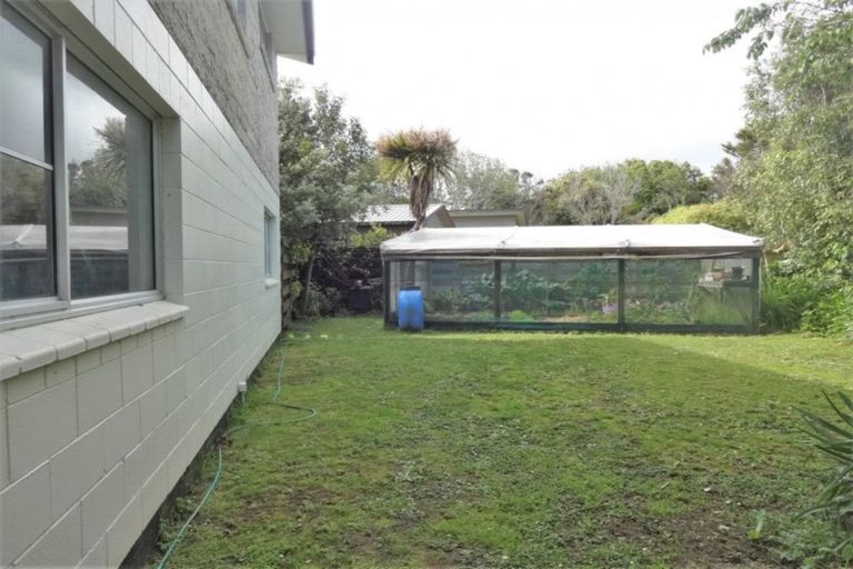 Photo of property in 11 Cape Road, Mangere, Auckland, 2022