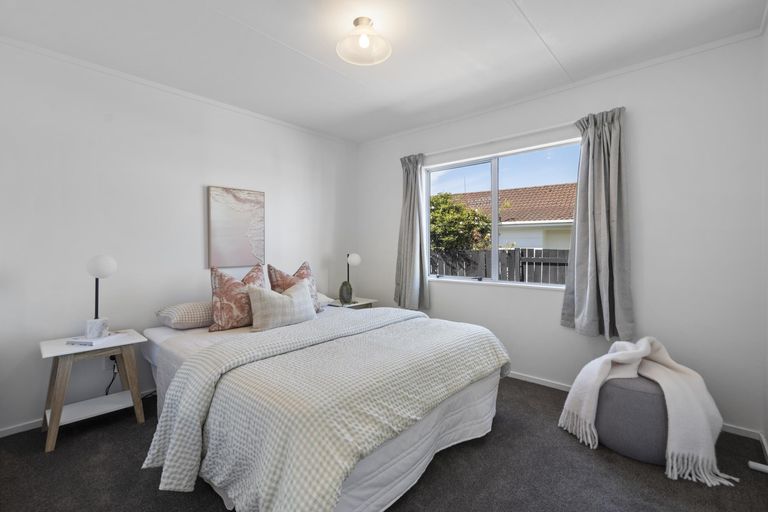 Photo of property in 35 Jupiter Street, Milson, Palmerston North, 4414