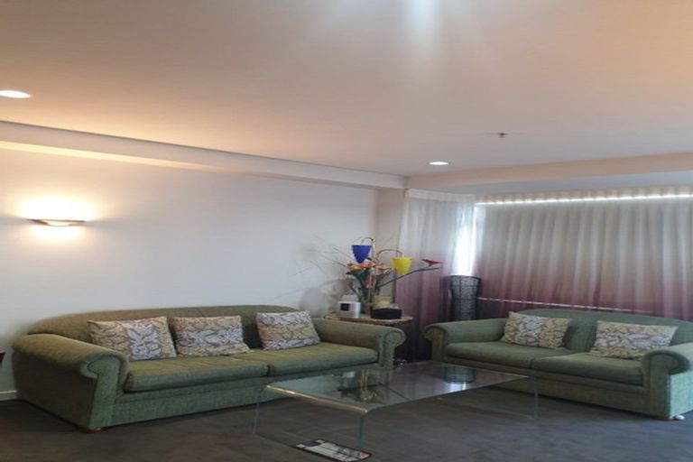 Photo of property in Seaview Apartments, 10b/4 Short Street, Auckland Central, Auckland, 1010