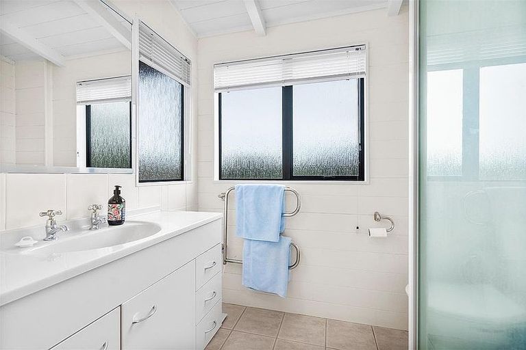 Photo of property in 1a Kiwi Avenue, Maunu, Whangarei, 0110