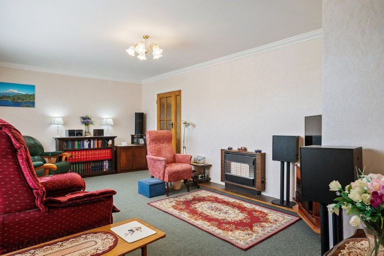 Photo of property in 25 Burn Street, Levin, 5510