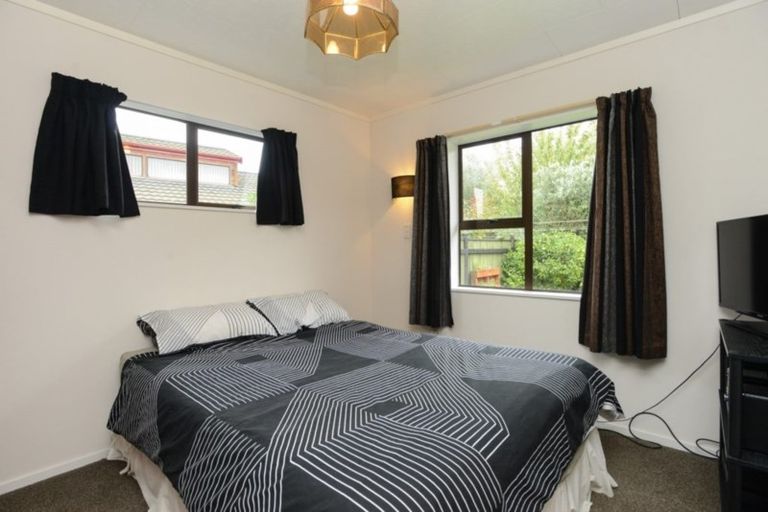 Photo of property in 8 Palmer Place, Parkvale, Hastings, 4122