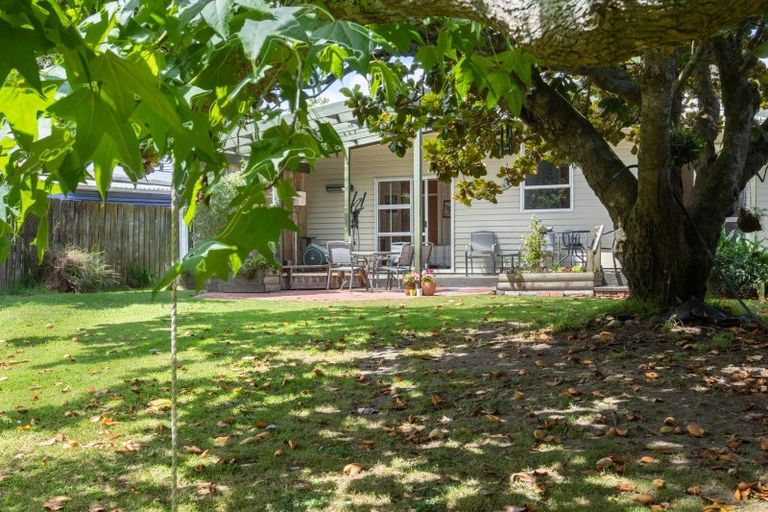 Photo of property in 72 Waerenga Road, Otaki, 5512