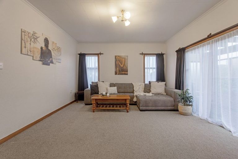 Photo of property in 12 Jellicoe Street, Waipukurau, 4200