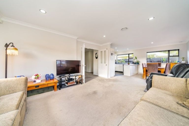 Photo of property in 28 Tararua Street, Trentham, Upper Hutt, 5018