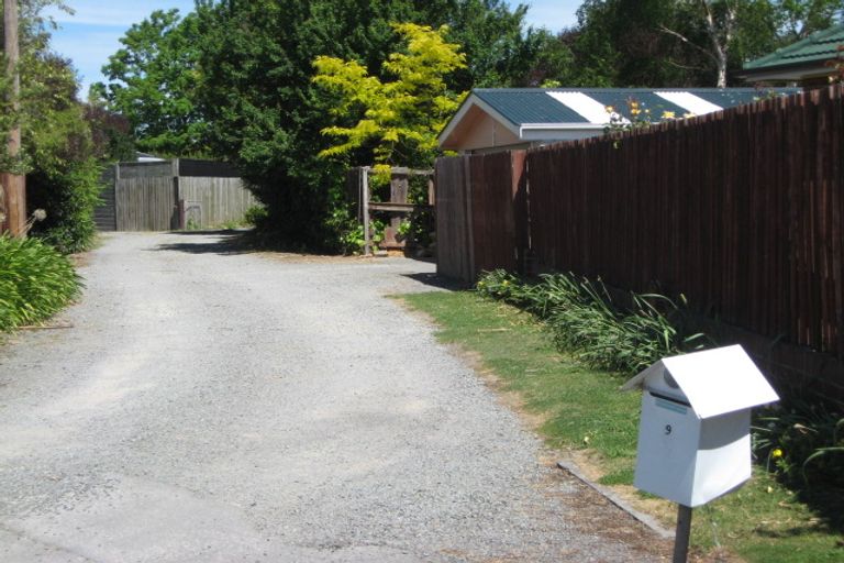 Photo of property in 9 Craig Place, Redwood, Christchurch, 8051