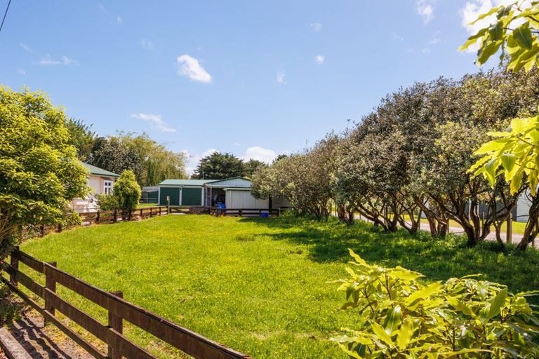 Photo of property in 122 Kawakawa Road, Feilding, 4775