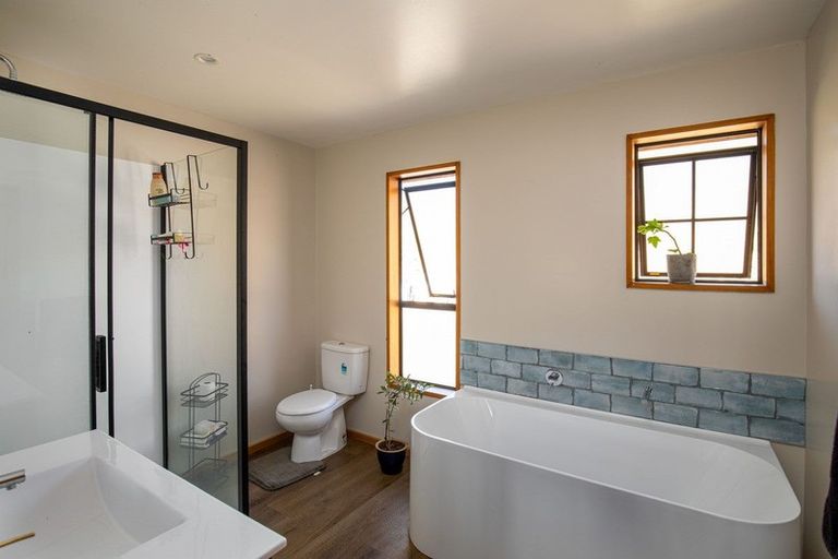 Photo of property in 50 Mountain View Road, Springvale, Alexandra, 9393