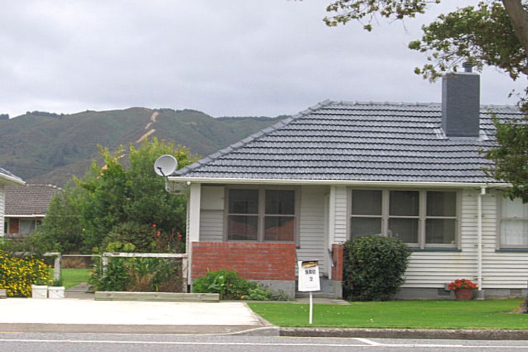Photo of property in 984/980 High Street, Avalon, Lower Hutt, 5011