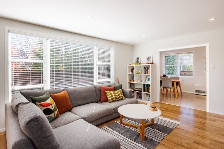 Photo of property in 64 Long Melford Road, Awapuni, Palmerston North, 4412