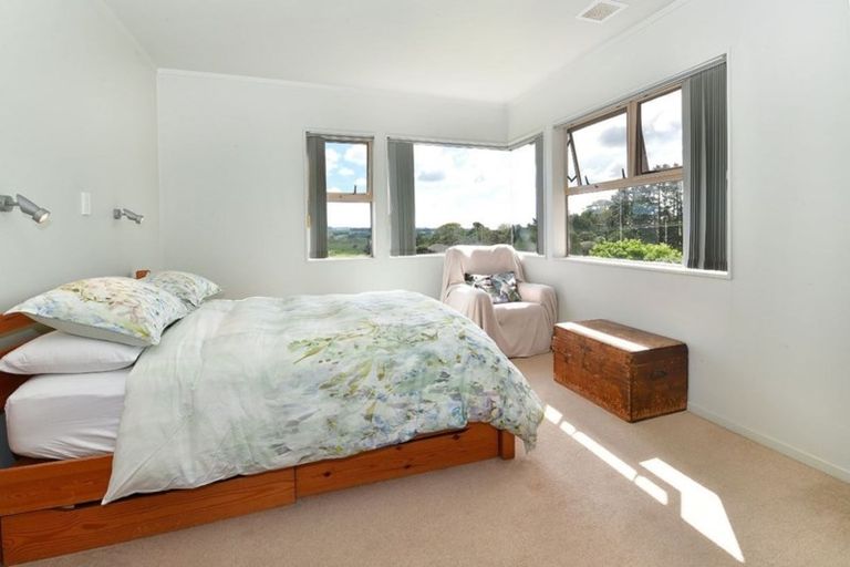 Photo of property in 74 Tarrant Road, Helensville, 0875