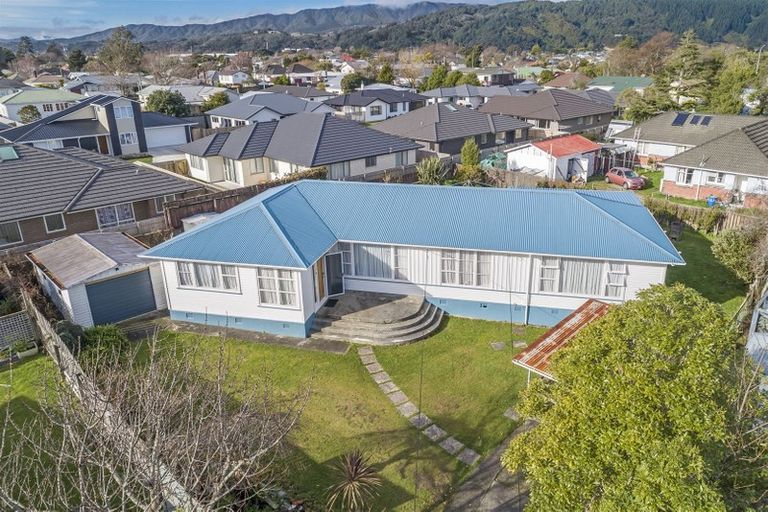 Photo of property in 12 Ross Grove, Trentham, Upper Hutt, 5018
