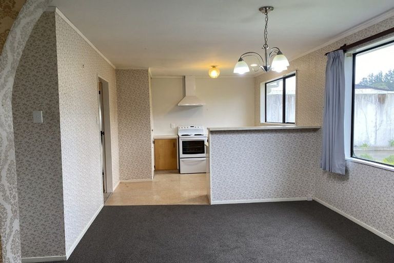 Photo of property in 343 Wellington Road, Wainuiomata, Lower Hutt, 5014