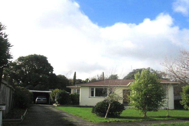 Photo of property in 37 Gloucester Street, Takaro, Palmerston North, 4412
