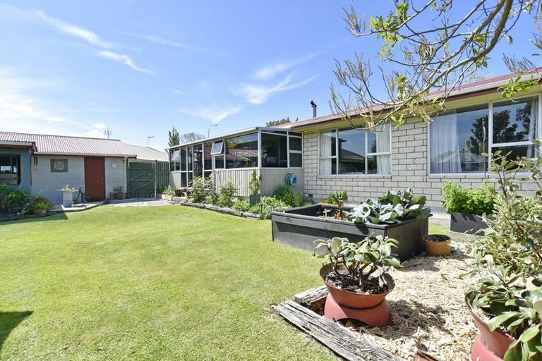 Photo of property in 65 Buckleys Road, Rangiora, 7400