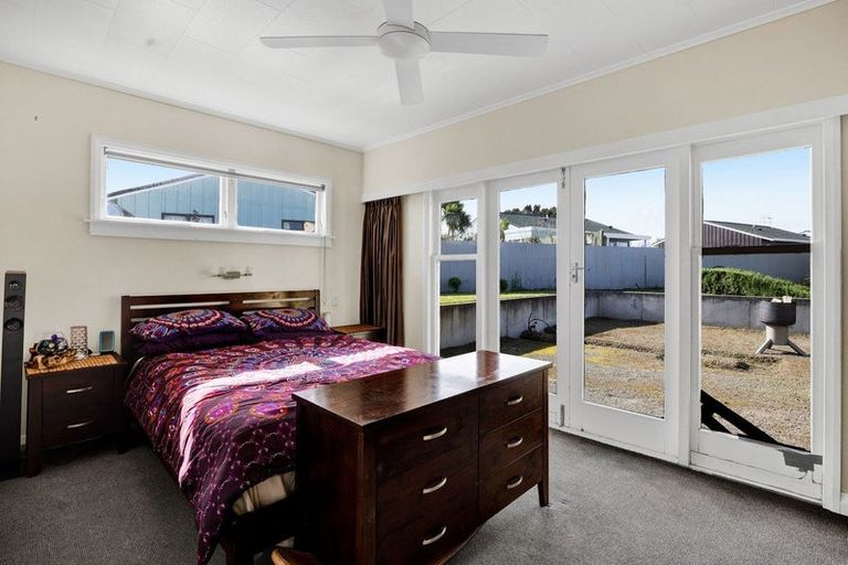 Photo of property in 52 Fairfield Road, Hawera, 4610