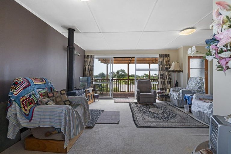 Photo of property in 5-7 Howe Street, Foxton, 4814