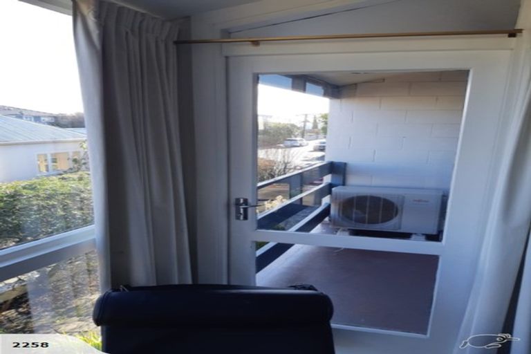 Photo of property in 1/118 Office Road, Merivale, Christchurch, 8014