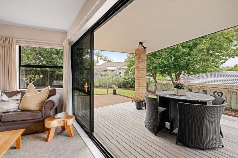 Photo of property in 9 Thornbill Rise, Unsworth Heights, Auckland, 0632