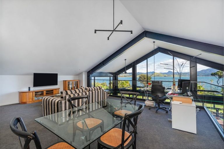 Photo of property in 112 Ti Kouka Crescent, Matarangi, Whitianga, 3592
