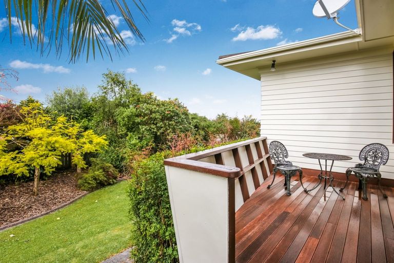 Photo of property in 202 Royal Road, Massey, Auckland, 0614
