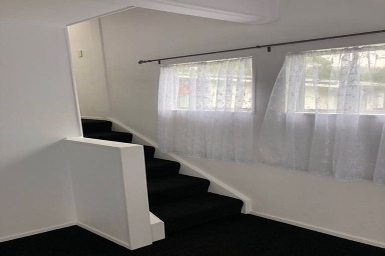 Photo of property in 87 Spinnaker Drive, Whitby, Porirua, 5024