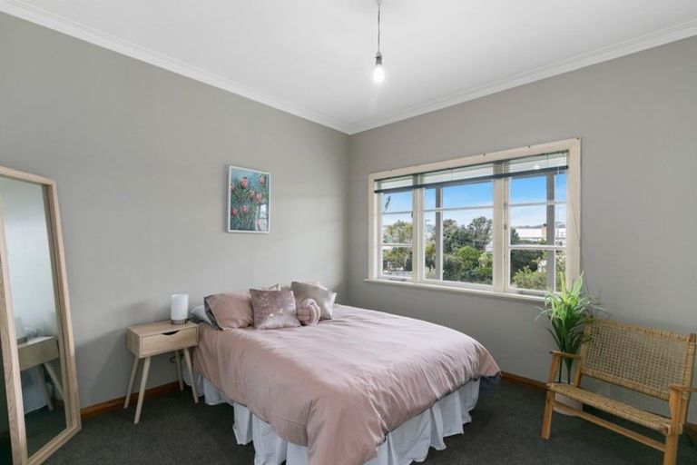 Photo of property in 38 Monowai Road, Johnsonville, Wellington, 6037