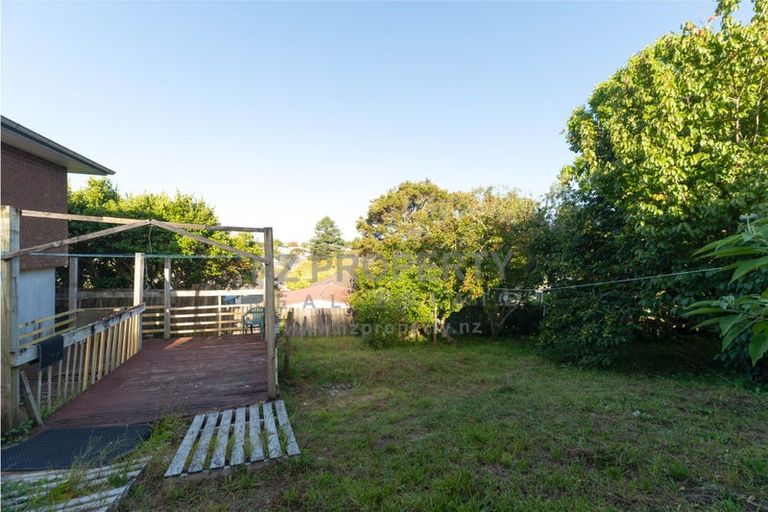Photo of property in 46 Parrs Cross Road, Henderson, Auckland, 0612