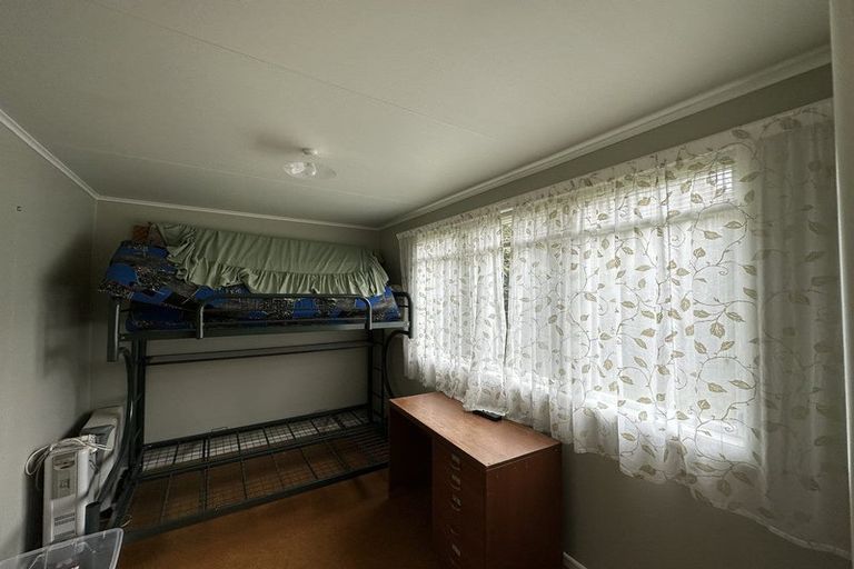 Photo of property in 128 Awai Road, Tarurutangi, New Plymouth, 4372