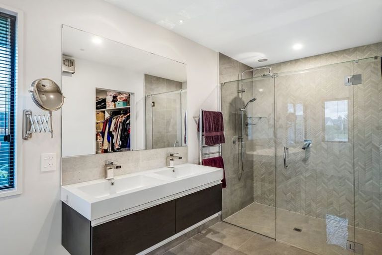 Photo of property in 21 Watkins Drive, Rangiora, 7400