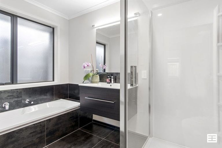 Photo of property in 15 Trans Tasman Way, Pyes Pa, Tauranga, 3112