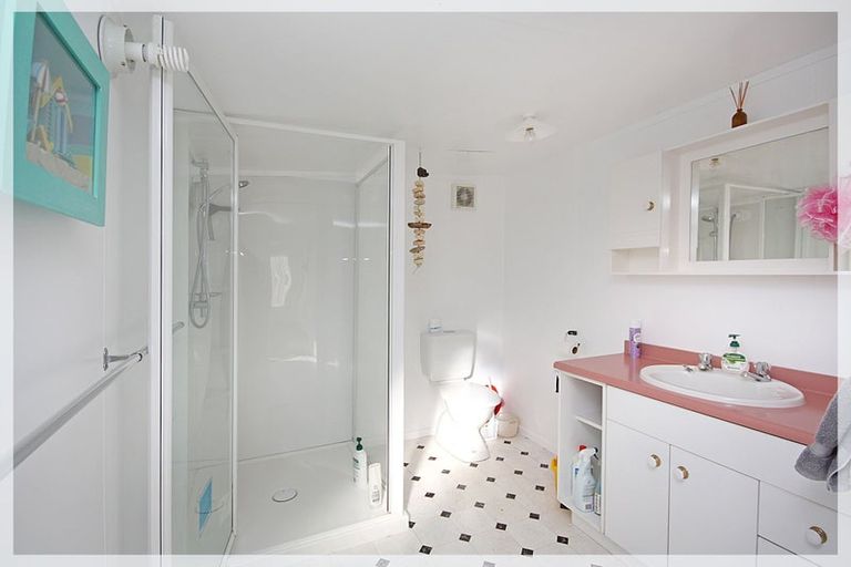 Photo of property in 131 Seabury Avenue, Foxton Beach, Foxton, 4815