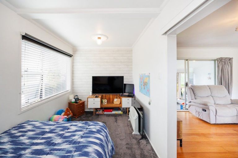 Photo of property in 79 Nash Parade, Foxton Beach, Foxton, 4815