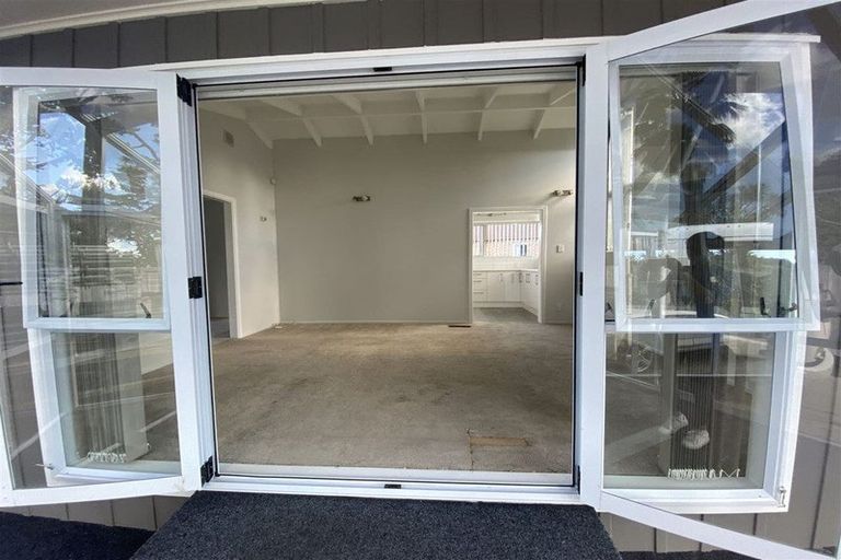 Photo of property in 49 Milan Road, Papatoetoe, Auckland, 2025