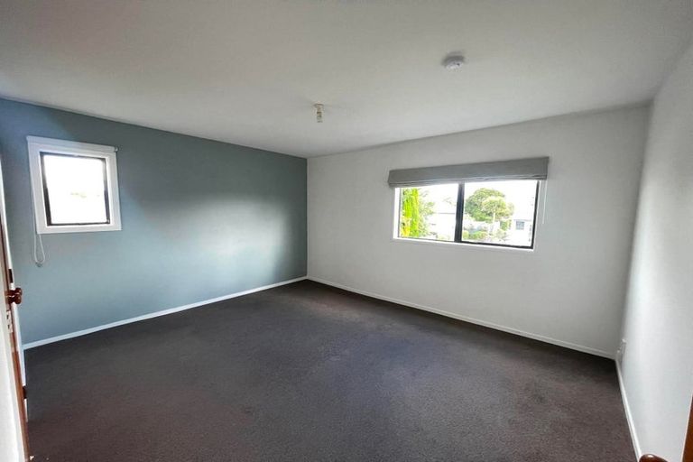 Photo of property in 5/19a Birdwood Road, Waterloo, Lower Hutt, 5011