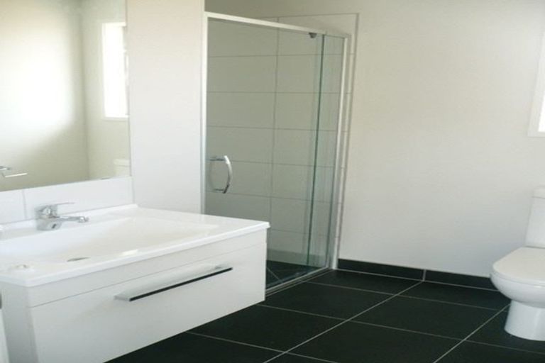 Photo of property in 16 Millbrae Place, Pokeno, 2402