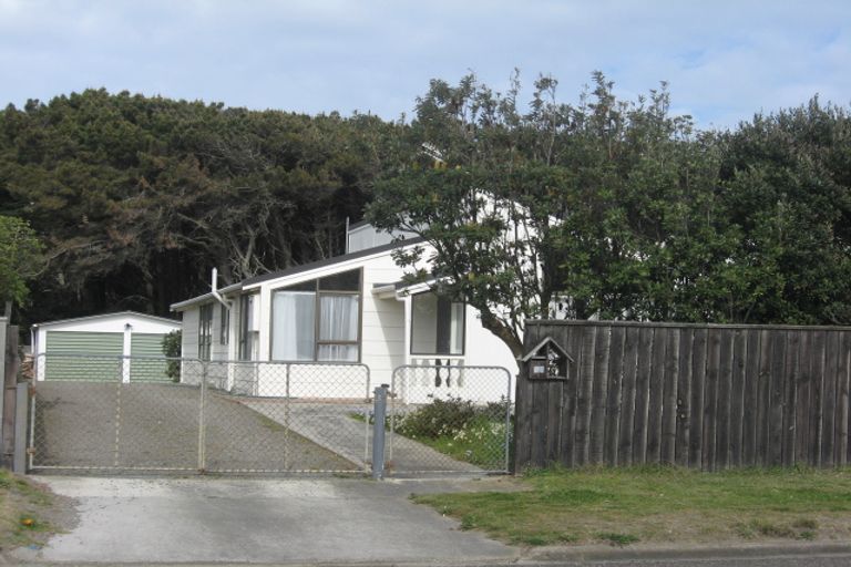 Photo of property in 11 Hydrabad Drive, Waitarere Beach, Levin, 5510