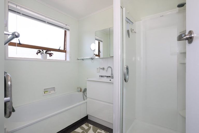 Photo of property in 21 Flower Street, Bulls, 4818