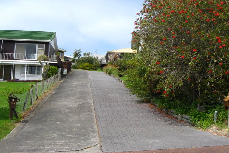 Photo of property in 101 Pacific Parade, Army Bay, Whangaparaoa, 0930