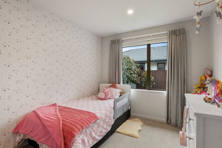 Photo of property in 32 Flaxon Place, Burwood, Christchurch, 8083